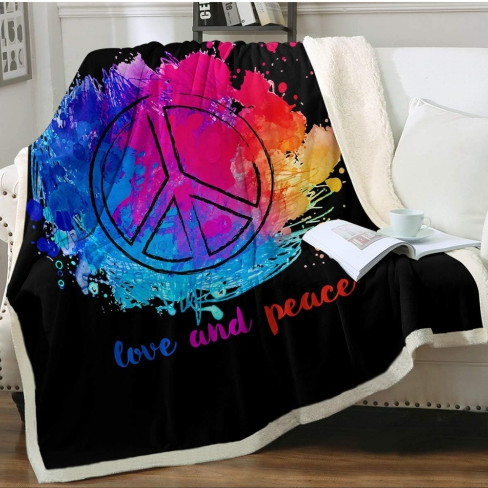 Sleepwish Hippie Peace Sign Soft Fleece Retro Form Throw Peace Blanket 62" x 50"
